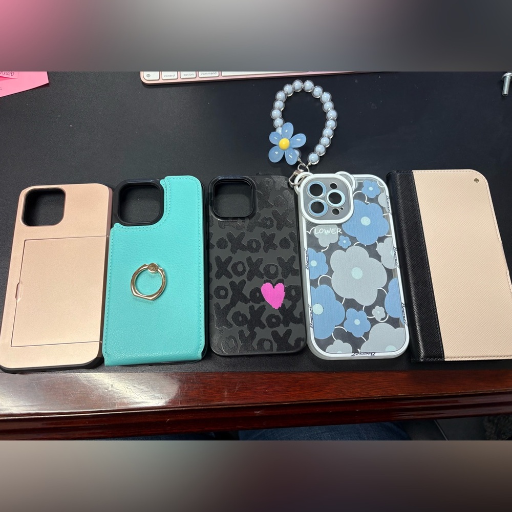 Iphone 13 Pro Max - 5 Piece Case Bundle 🎉